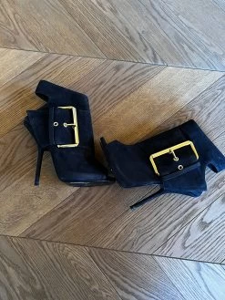 Ariane Brodier Bottines à Talons Guiseppe Zanotti Boucle Dorée