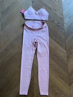 Femmes Boutique 8 Ariane Brodier Ensemble Oceans Apart Rose Neuf