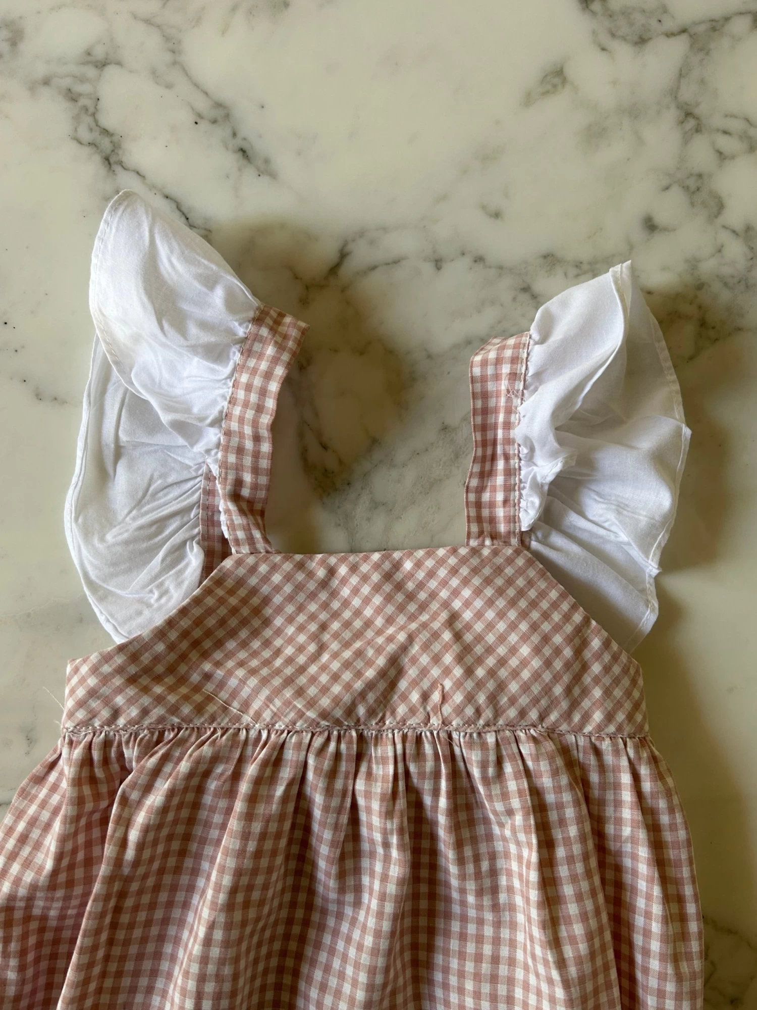 Bloomer Rose à Carreaux Avec Froufrous Lola Palacios 18 Mois 4 Bloomer Rose à Carreaux Avec Froufrous Lola Palacios 18 Mois – Image 3