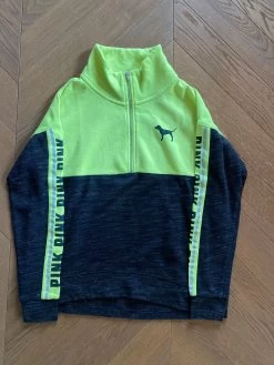 Charlotte Pirroni Haut De Jogging Victoria Secret Noir Et Fluo