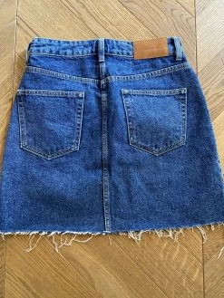 Charlotte Pirroni Jupe En Jean Brut Zara 18 Charlotte Pirroni Jupe En Jean Brut Zara -Femmes Boutique charlotte pirroni jupe en jean brut zara 8