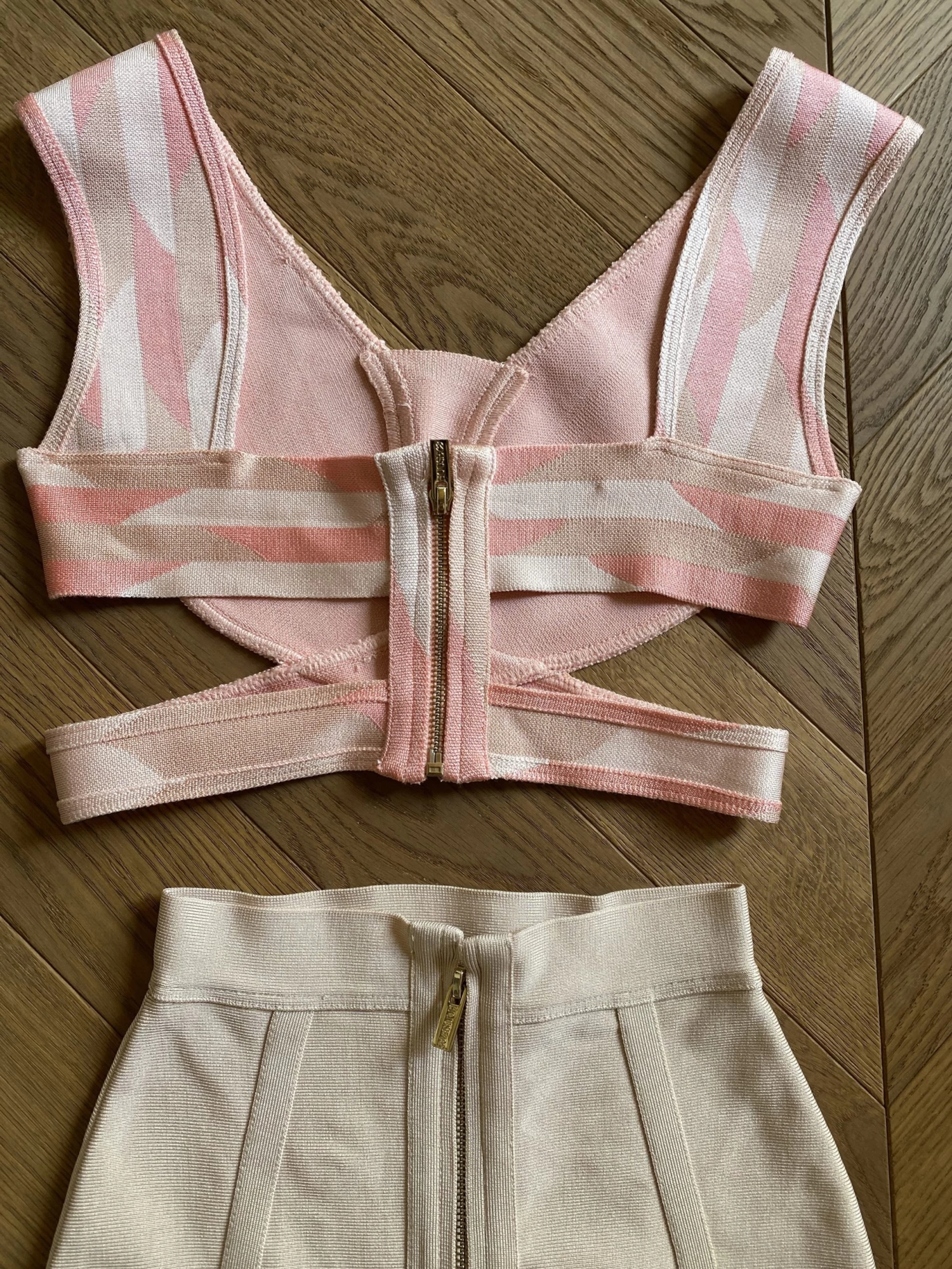 Charlotte Pirroni Jupe Mi Longue House Of London Nude 6 Charlotte Pirroni Jupe Mi Longue House Of London Nude – Image 4