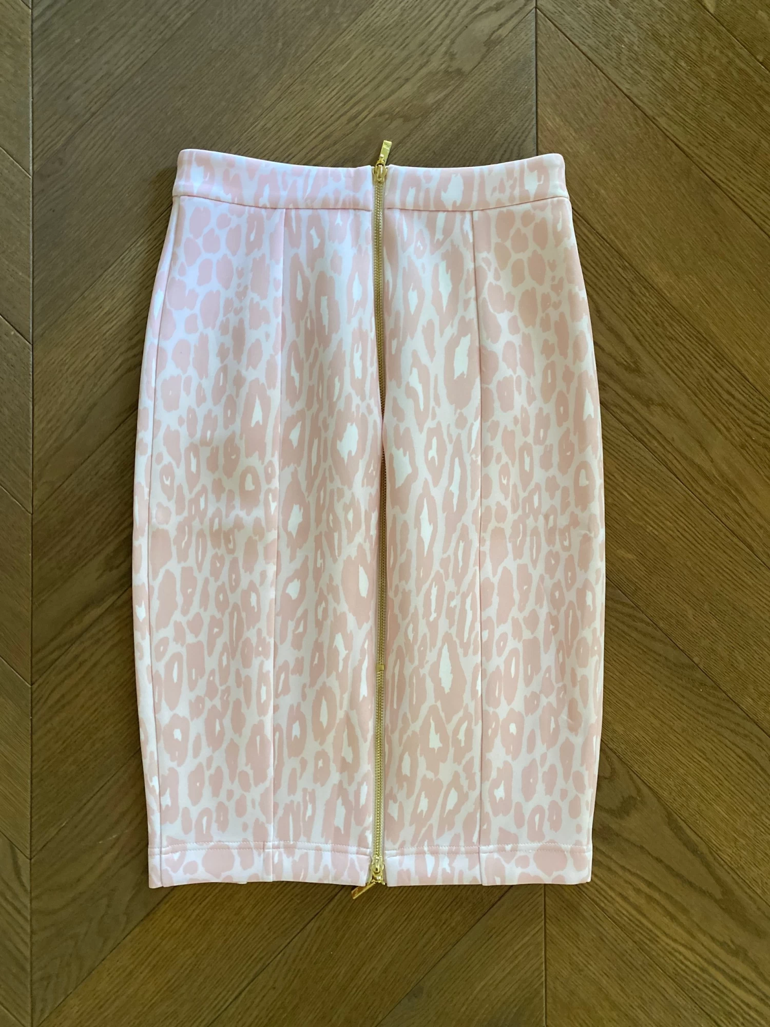 Charlotte Pirroni Jupe Mi Longue Mistress Rocks Los Angeles 7 Charlotte Pirroni Jupe Mi Longue Mistress Rocks Los Angeles – Image 5