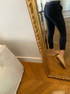 Charlotte Pirroni Pantalon Bleu Marine Zara à Petits Motifs -Femmes Boutique charlotte pirroni pantalon bleu marine zara a petits motifs 3