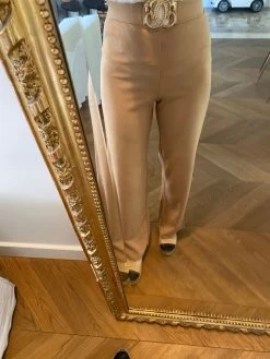 Charlotte Pirroni Pantalon Camel Pretty Little Thing Ceinture Dorée -Femmes Boutique charlotte pirroni pantalon camel pretty little thing ceinture doree 4