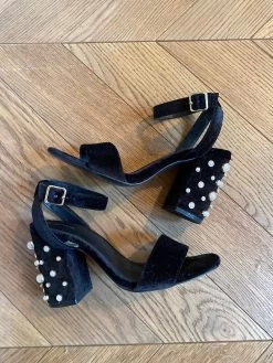 Charlotte Pirroni Sandales Pimkie à Perles Noir