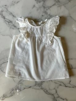 Débardeur Blanc Avec Broderie 12 Mois