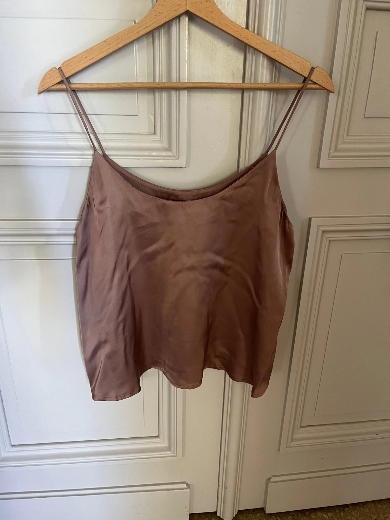 Débardeur Mango Satin Marron 6 Débardeur Mango Satin Marron – Image 4