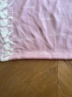 Foulard En Soie Valentino -Femmes Boutique foulard en soie valentino julie marc 5