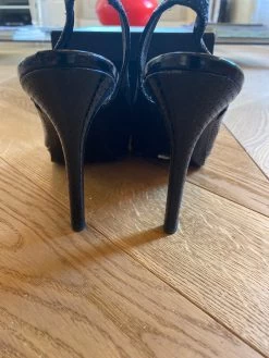 Sandales Chanel Vernis 20 Sandales Chanel Vernis -Femmes Boutique image 84cf689c 8336 498b 824a 772c0e4d3029