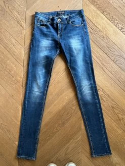 Jean Place Du Jour Bleu Brut