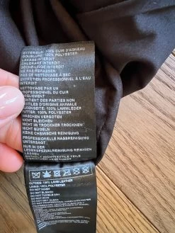 Lisa Jupe Bash En Cuir Camel 14 Lisa Jupe Bash En Cuir Camel -Femmes Boutique jupe bash en cuir camel lisa 8