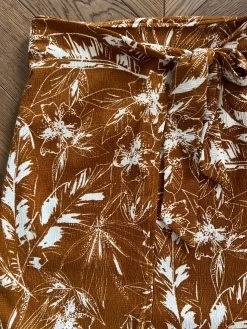 Jupe Camaieu Marron à Motifs Blancs 8 Jupe Camaieu Marron à Motifs Blancs -Femmes Boutique jupe camaieu marron a motifs blancs marion c 3