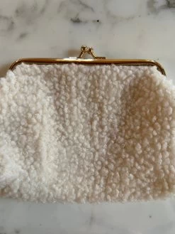 Marine Lorphelin Petit Porte-monnaie Blanc Mouton 9 Marine Lorphelin Petit Porte-monnaie Blanc Mouton -Femmes Boutique marine lorphelin petit porte monnaie blanc mouton 4