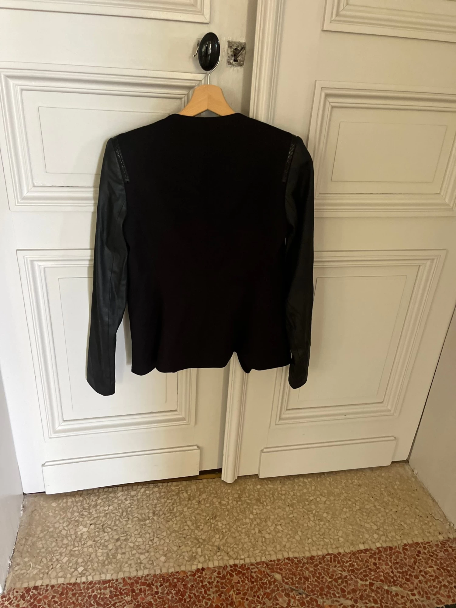 Perfecto Theory Noir Manches Cuires 9 Perfecto Theory Noir Manches Cuires – Image 7