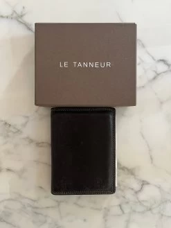 Porte Cartes Billets Vue Marron Le Tanneur -Femmes Boutique porte cartes billets vue marron le tanneur 7 e1a6b935 e8ee 496a a266 4ed4c810b7dd