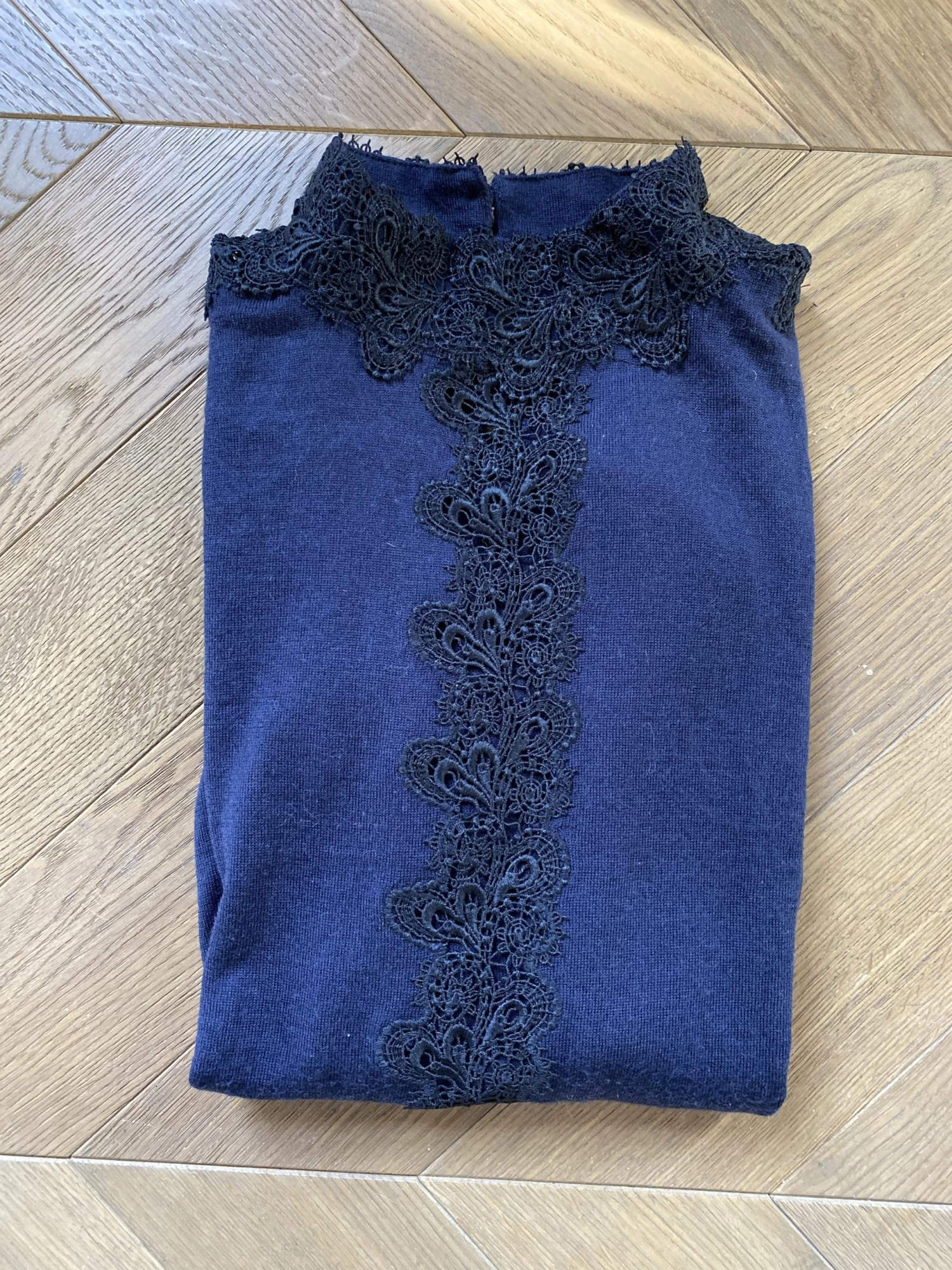 Pull Sandro En Laine Col En Dentelle 13 Pull Sandro En Laine Col En Dentelle – Image 11