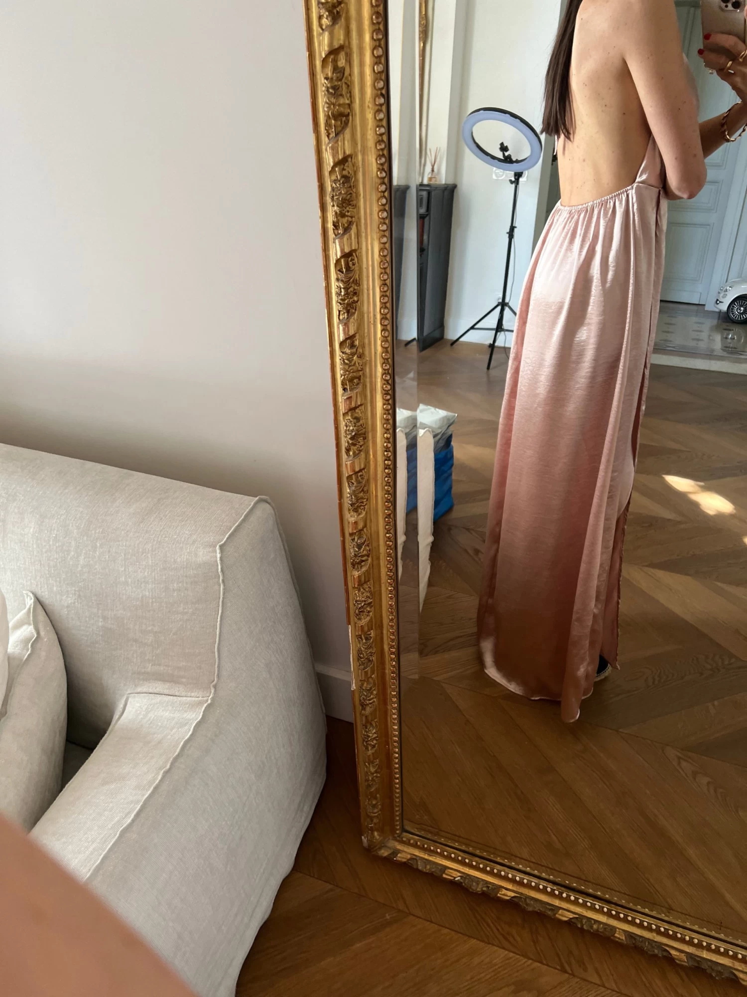 Robe Longue Rose Satinée 4 Robe Longue Rose Satinée – Image 2