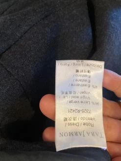 Robe Tara Jarmon En Laine Grise Avec Col Collier -Femmes Boutique robe tara jarmon en laine grise avec col collier 5