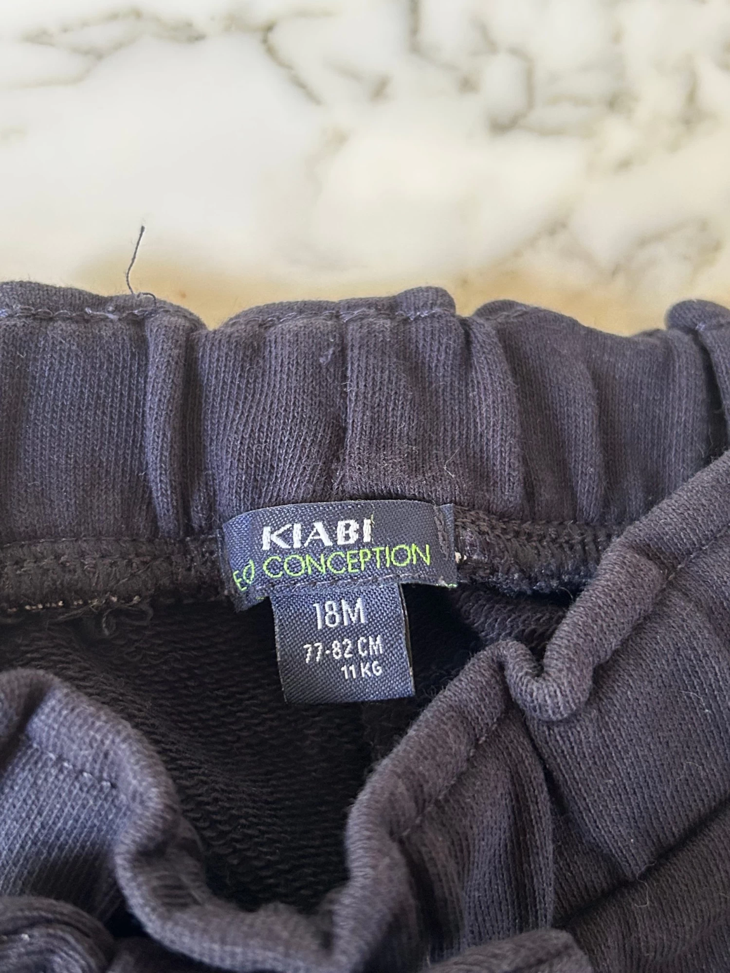 Short Noir Avec Froufrous 18 Mois 5 Short Noir Avec Froufrous 18 Mois – Image 3